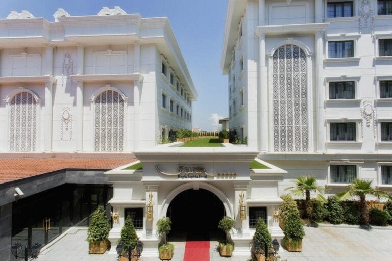 sura hagia sophia hotel istanbul